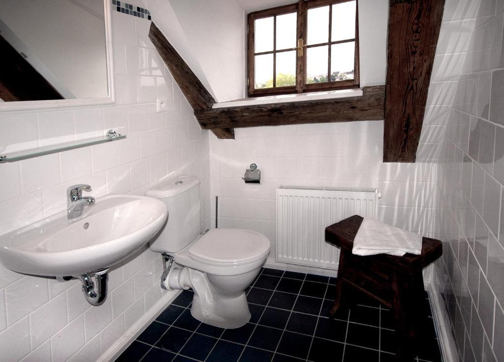 Barokni Spejchar Hotel Tlučná Kamer foto